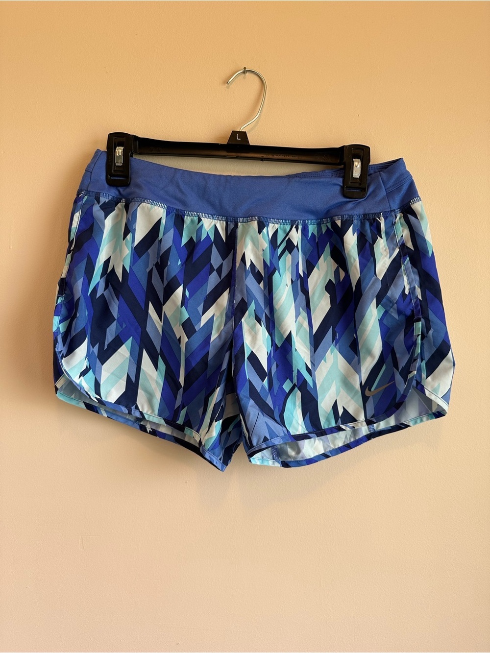 Nike Flex Rival Dri Fit Women’s XL Running Shorts Chevron Pattern Brief Liner